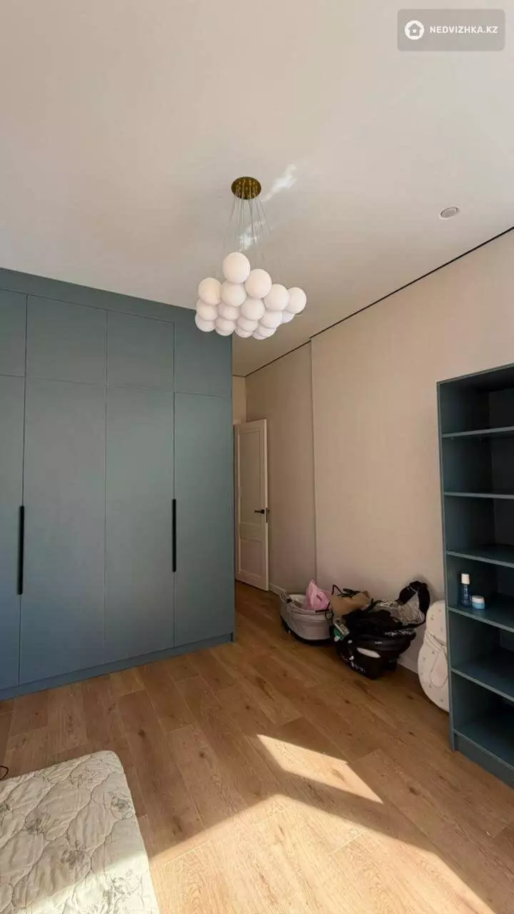 3-комнатная квартира, этаж 5 из 21, 70 м², фотография 5