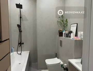 3-комнатная квартира, этаж 5 из 21, 70 м², миниатюра 9