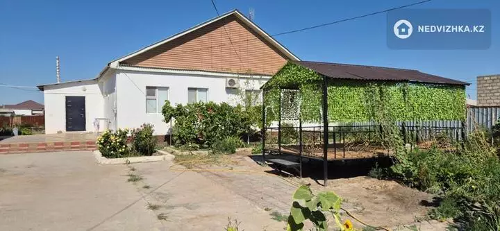 4-комнатный дом, 10 соток, 150 м², фотография 2