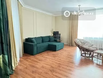 2-комнатная квартира, этаж 5 из 5, 81 м², миниатюра 6