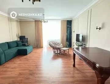 2-комнатная квартира, этаж 5 из 5, 81 м², миниатюра 4