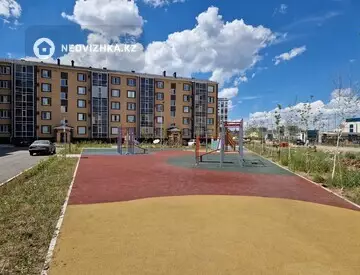2-комнатная квартира, этаж 2 из 5, 59 м², Посуточно, миниатюра 10