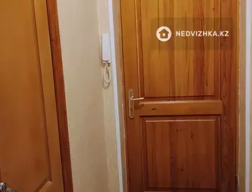 1-комнатная квартира, этаж 4 из 5, 30 м², миниатюра 10