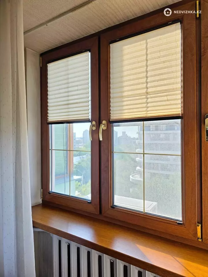 3-комнатная квартира, этаж 8 из 9, 104 м², фотография 4