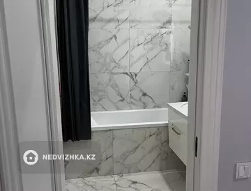 3-комнатная квартира, этаж 7 из 12, 98 м², миниатюра 10