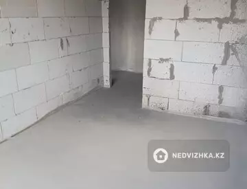 2-комнатная квартира, этаж 4 из 6, 57 м², миниатюра 6