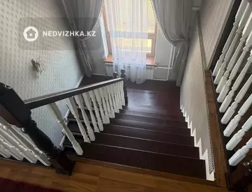 5-комнатный дом, 5.7 соток, 240 м², миниатюра 4