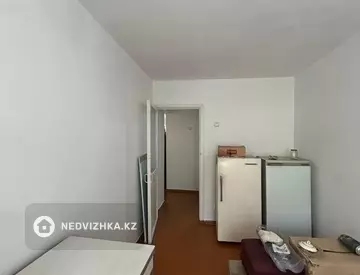 3-комнатная квартира, этаж 2 из 5, 59 м², миниатюра 8