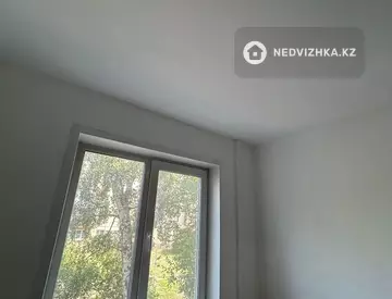 3-комнатная квартира, этаж 2 из 5, 59 м², миниатюра 9