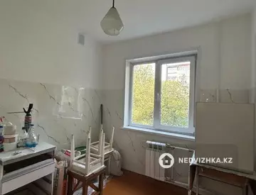 3-комнатная квартира, этаж 2 из 5, 59 м², миниатюра 10