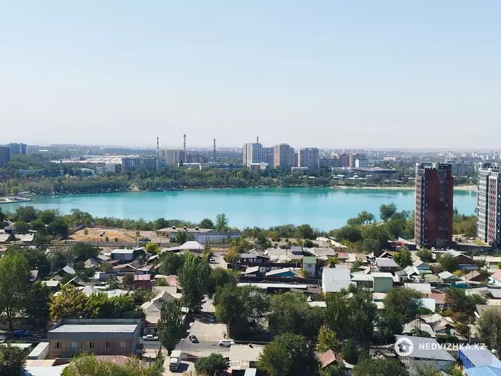 3-комнатная квартира, этаж 18 из 19, 103 м²