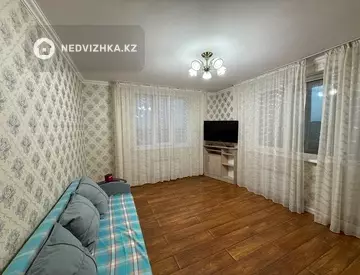 2-комнатная квартира, этаж 4 из 7, 55 м², Посуточно