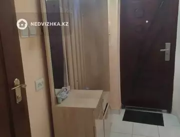 1-комнатная квартира, этаж 1 из 5, 35 м², миниатюра 4