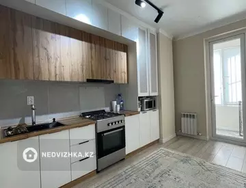 1-комнатная квартира, этаж 8 из 9, 37 м², миниатюра 11