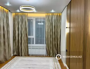 3-комнатная квартира, этаж 13 из 17, 68 м², миниатюра 10