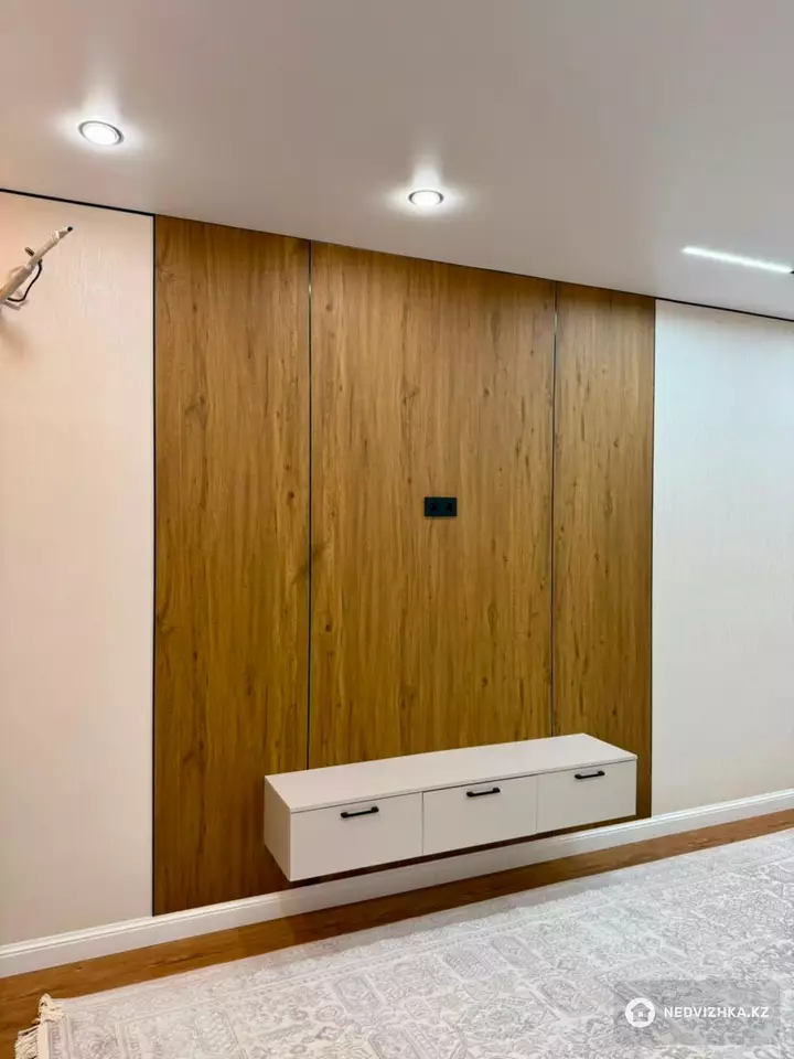 3-комнатная квартира, этаж 13 из 17, 68 м², фотография 4