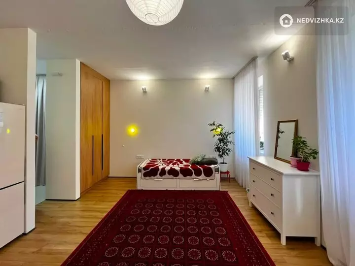 1-комнатная квартира, этаж 1 из 9, 33 м², фотография 5