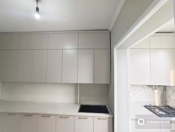 3-комнатная квартира, этаж 4 из 5, 68 м², фотография 5