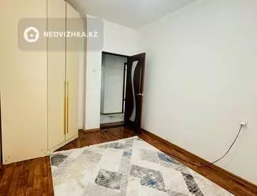 1-комнатная квартира, этаж 3 из 5, 60 м²