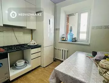1-комнатная квартира, этаж 3 из 5, 60 м²