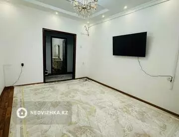 1-комнатная квартира, этаж 3 из 5, 60 м²