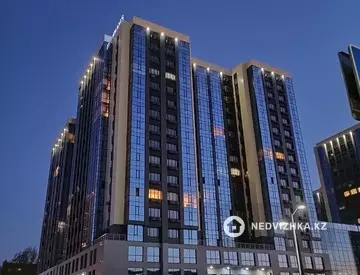 3-комнатная квартира, этаж 15 из 16, 98 м², миниатюра 3