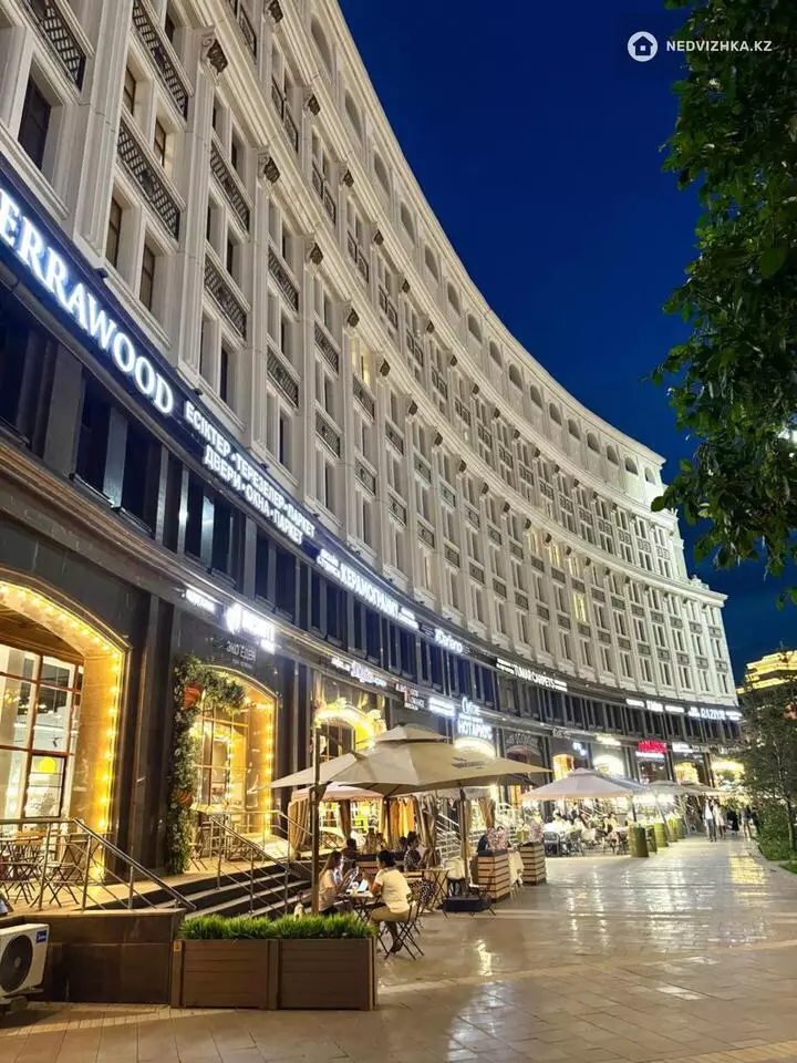 3-комнатная квартира, этаж 5 из 8, 116 м², фотография 2