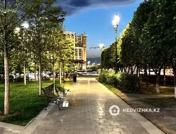 3-комнатная квартира, этаж 5 из 8, 116 м², миниатюра 3