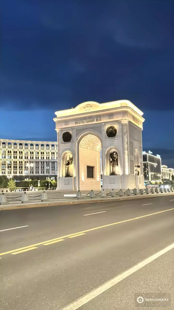 3-комнатная квартира, этаж 5 из 8, 116 м², фотография 4