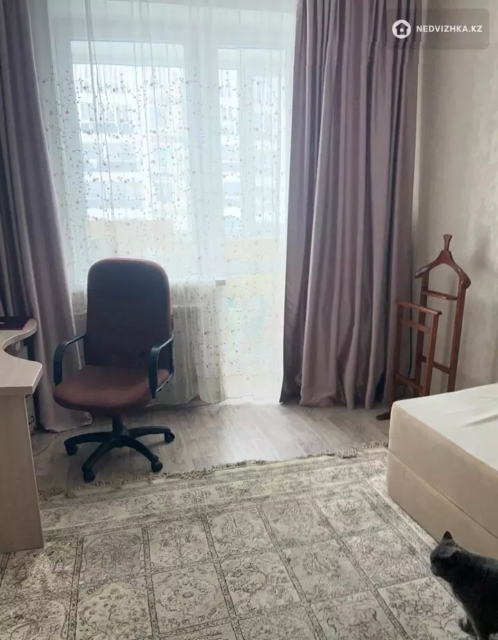 1-комнатная квартира, этаж 4 из 4, 33 м², фотография 3