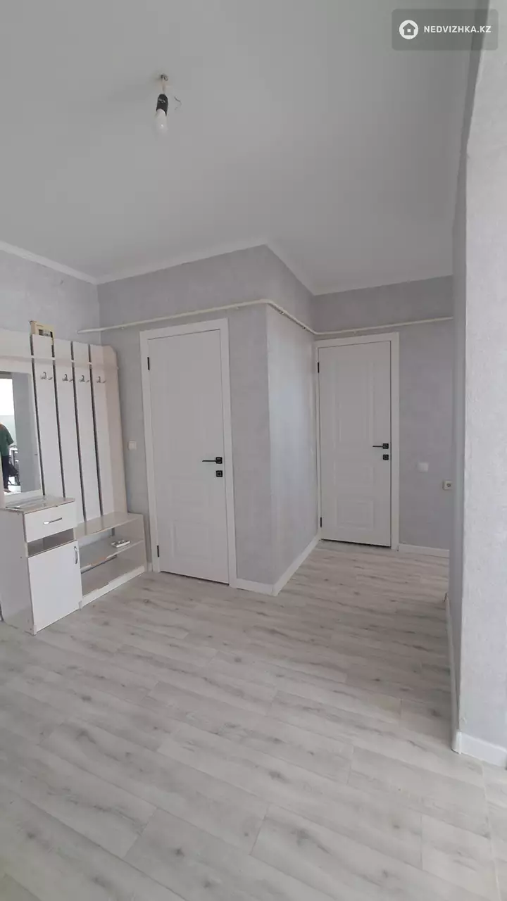 1-комнатная квартира, этаж 5 из 5, 41 м², фотография 3