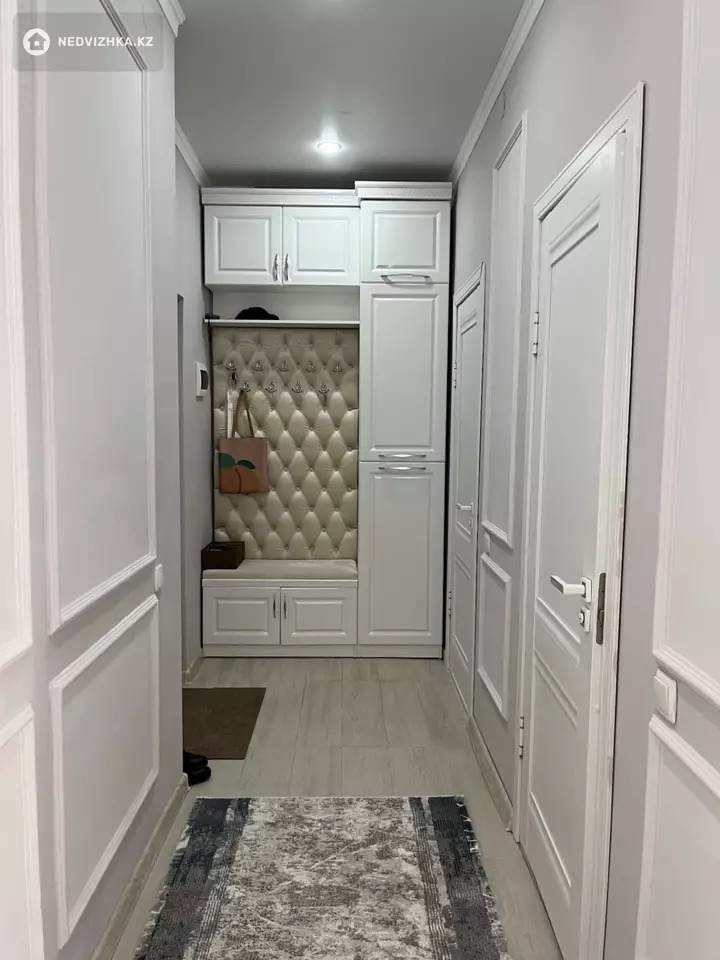 3-комнатная квартира, этаж 3 из 7, 84 м², фотография 2