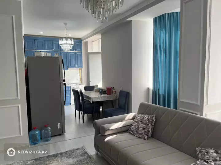 3-комнатная квартира, этаж 3 из 7, 84 м², фотография 2