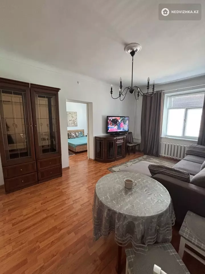 3-комнатная квартира, этаж 3 из 3, 68 м², фотография 4