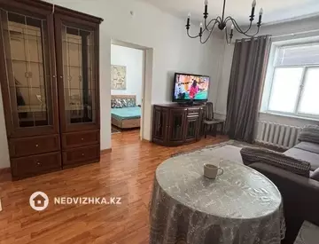 3-комнатная квартира, этаж 3 из 3, 68 м², миниатюра 5