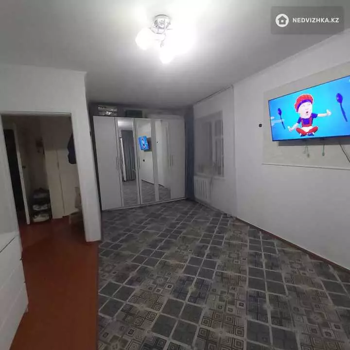 1-бөлмелі пәтер, қабат 3 барлық қабат саны 4, 34 м², 2-фотосурет
