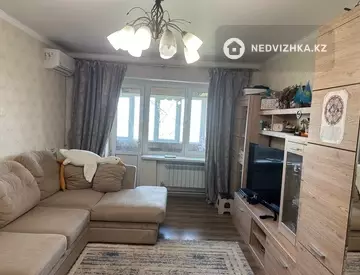 3-комнатная квартира, этаж 4 из 4, 61 м²