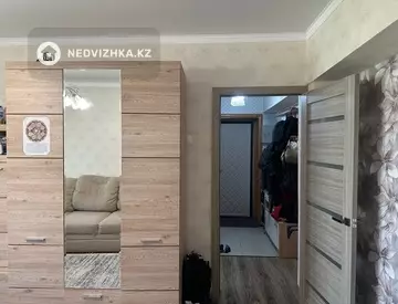 3-комнатная квартира, этаж 4 из 4, 61 м²