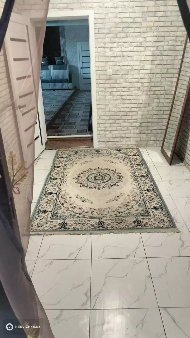 4-комнатная часть дома, 8 соток, 160 м², фотография 3