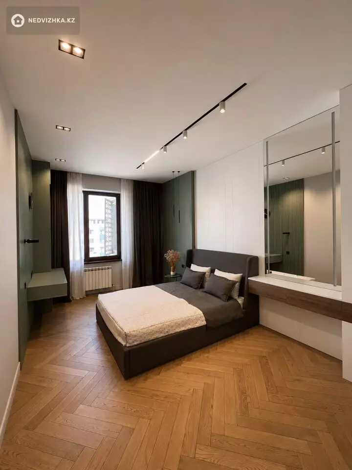 5-комнатная квартира, этаж 5 из 7, 146 м², фотография 3