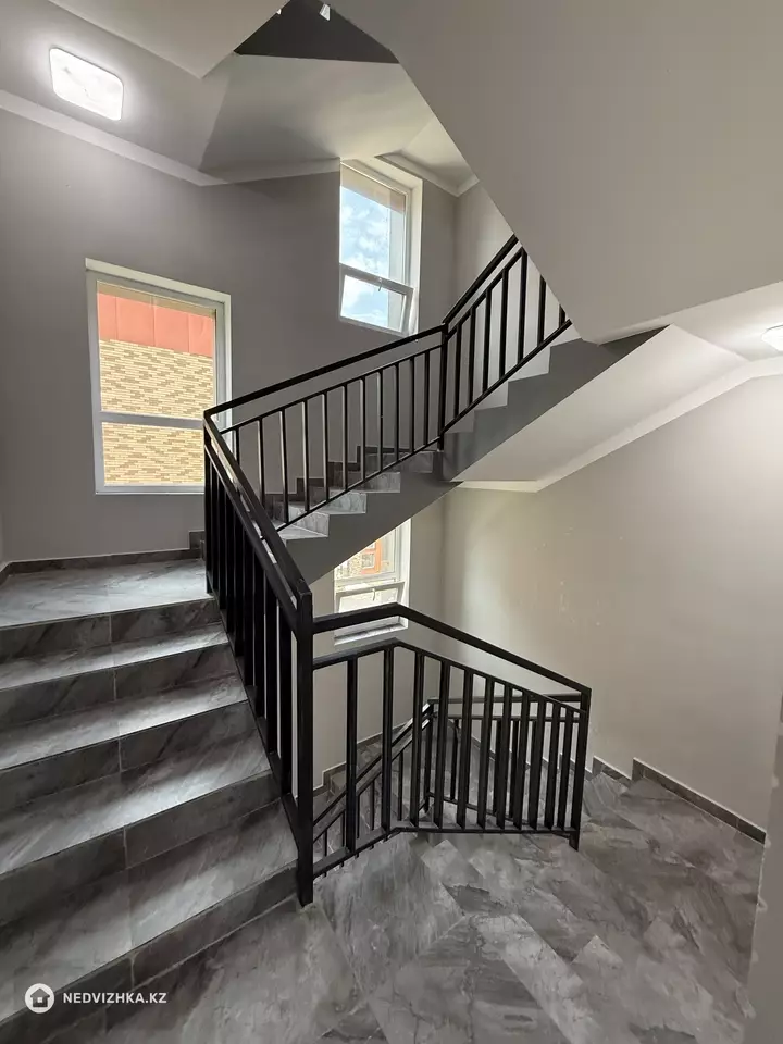 2-комнатная квартира, этаж 4 из 6, 70 м², фотография 4