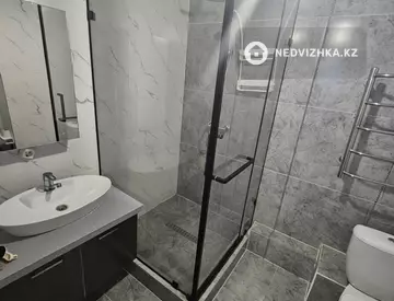 2-комнатная квартира, этаж 3 из 12, 59 м², миниатюра 10