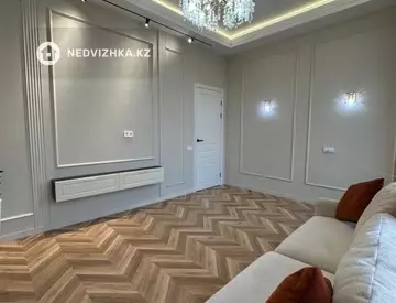 3-комнатная квартира, этаж 3 из 12, 82 м²