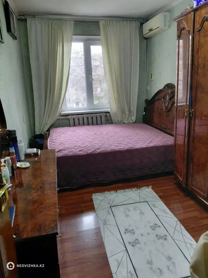 2-комнатная квартира, этаж 3 из 5, 43 м²