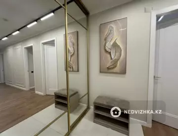 2-бөлмелі пәтер, қабат 7 барлық қабат саны 12, 71 м², 5-нобай