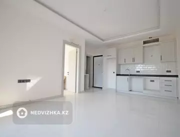 2-комнатная квартира, этаж 1 из 5, 50 м²