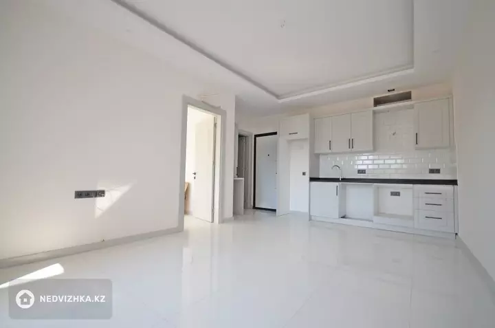 2-комнатная квартира, этаж 1 из 5, 50 м², фотография 3