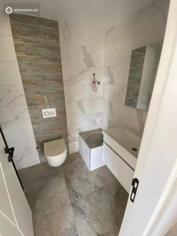 2-комнатная квартира, этаж 3 из 6, 56 м², фотография 5