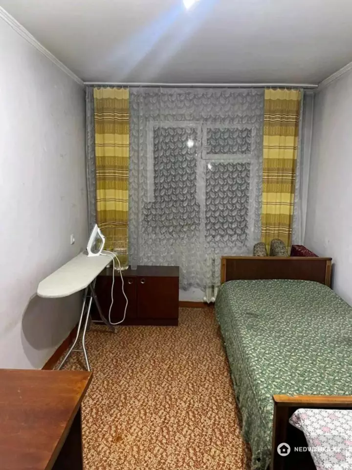 2-комнатная квартира, этаж 3 из 4, 44 м², фотография 2