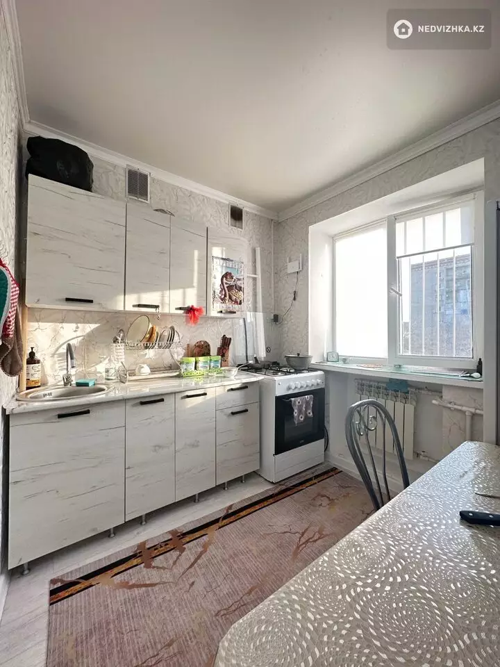 1-комнатная квартира, этаж 4 из 4, 31 м², фотография 3